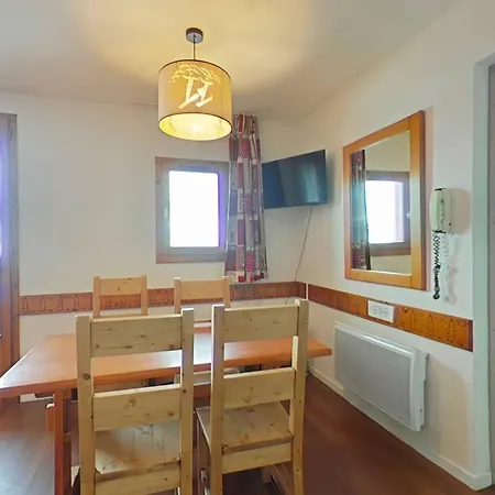2 Pieces Au Pied Des Pistes Avec Casier A Et Wifi - Fr-1-351-198 * La Plagne-Tarentaise